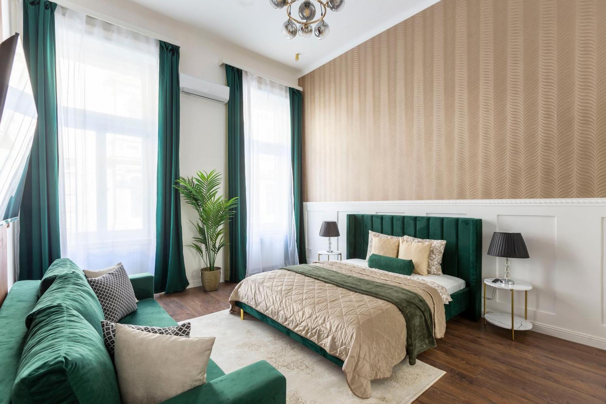Luxurious Prestige Residence Next To The New York Cafe Boedapest Buitenkant foto